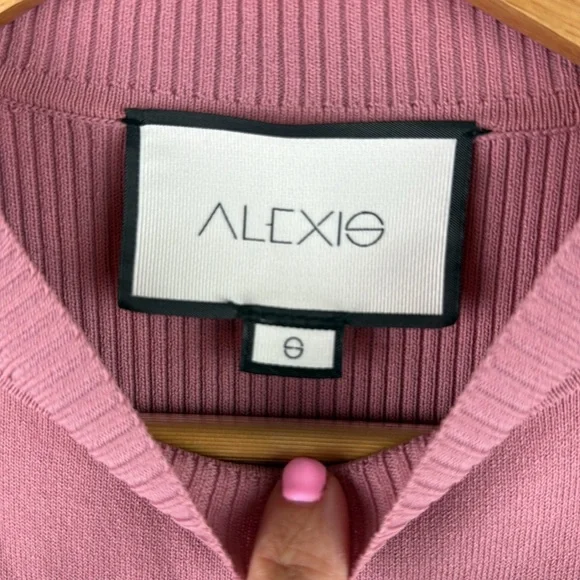 Alexis Emily Knit Dress in Rose Size Small - Picture 3 of 6